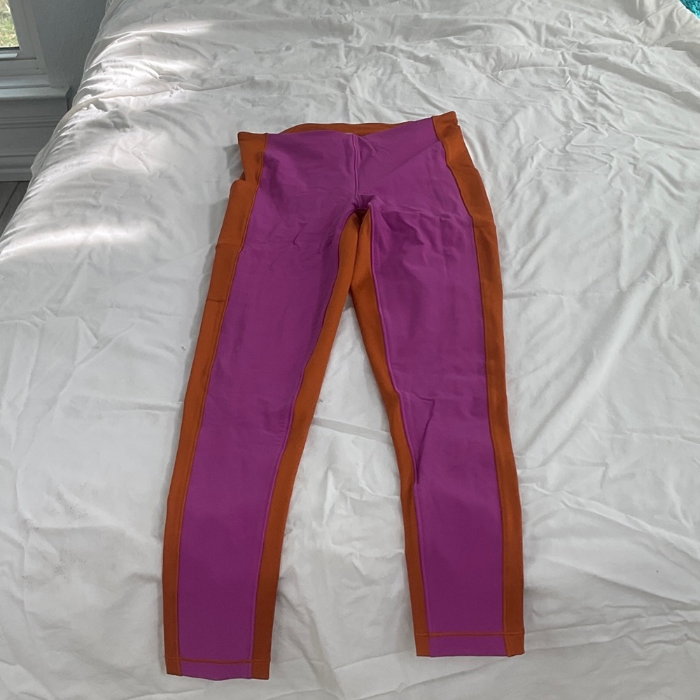Cotopaxi Purple and Orange Women’s Leggins